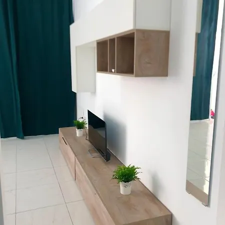 Hills - 2 Bedroom With Amazing Ocean Views N20 *
